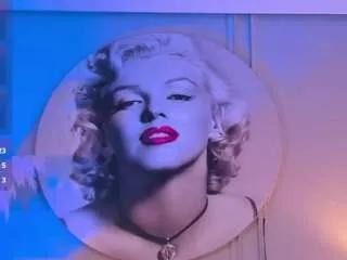 Offline maira-gil on CamSoda