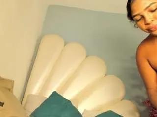 maya-graham on CamSoda 