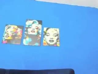 miamarin-hot on CamSoda 