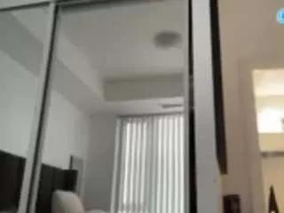 misskellyy on CamSoda