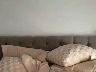 misskellyy on CamSoda 