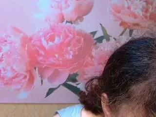 neonilalisova on CamSoda 