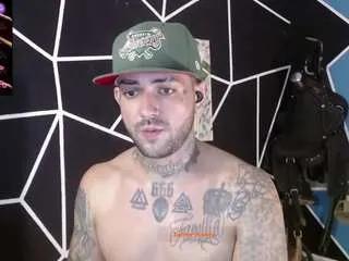 Offline nicolas-torres99 on CamSoda