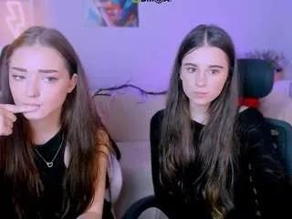 Offline niki-miki on CamSoda