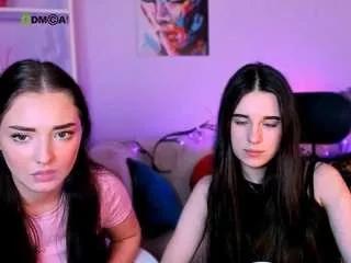 Offline niki-miki on CamSoda