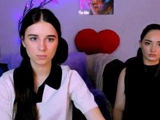 Offline niki-miki on CamSoda