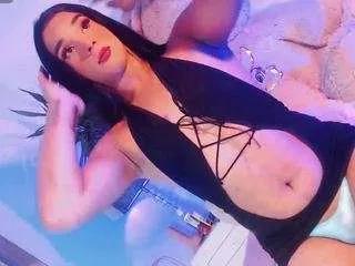 ninacampbell on CamSoda 