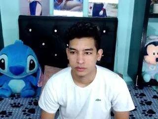 Offline oliverttwink1 on CamSoda