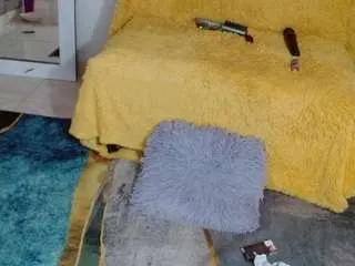 Freechat perlasofia on CamSoda