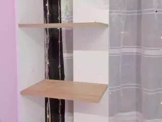 purple-slut on CamSoda 