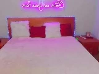 queenpoisons on CamSoda 