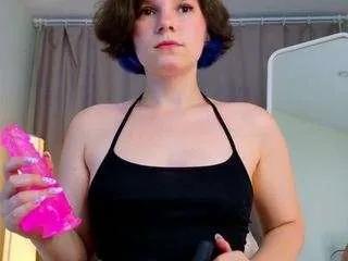 queenxofxtease on CamSoda 