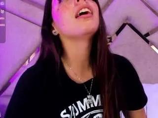 sadashi-moon on CamSoda 