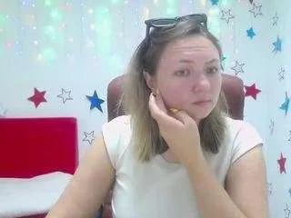 sallyverda on CamSoda 