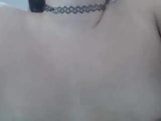 Offline samanthaa-hot on CamSoda