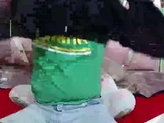 Offline samanthaevans18 on CamSoda