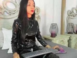 samanthaferrer on CamSoda 