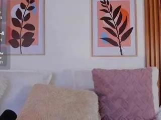 Offline saorifox on CamSoda
