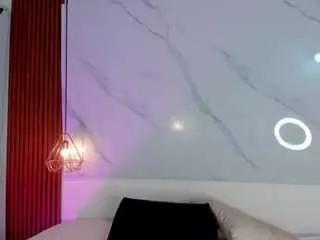 Offline sara-zc on CamSoda