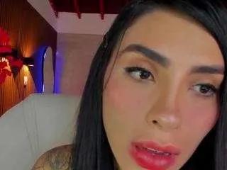 sarah-stone on CamSoda 