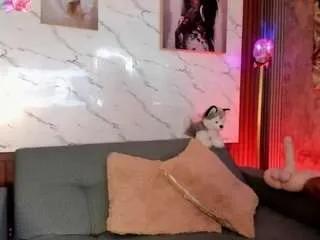 sarawolff on CamSoda 