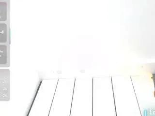 Offline shanon-hughes on CamSoda