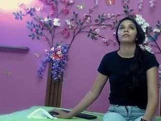 Offline skinnybarbie022 on CamSoda