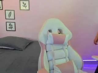 Offline sofiapaz on CamSoda