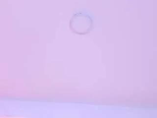 Offline sophiawhitee on CamSoda