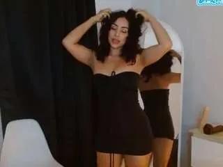 sophie-lawrance on CamSoda