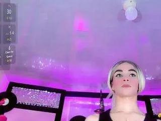 Offline sophie-miaa on CamSoda