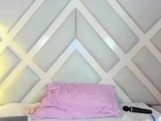 sscarleth-1 on CamSoda 