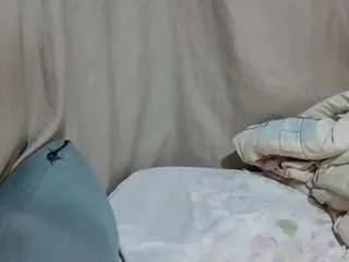 sweet-bunny12 on CamSoda 