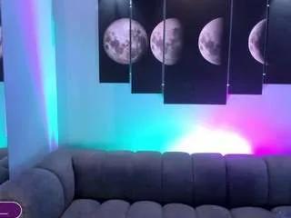 tatii-moon on CamSoda 