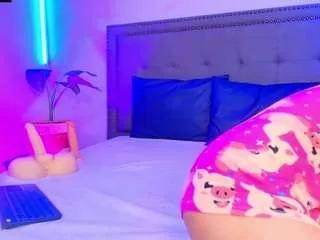 Offline thomastwink on CamSoda