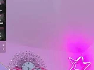 tiffany-valentine15 on CamSoda 
