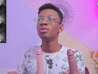 tiffany-valentine15 on CamSoda 