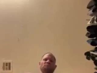 Offline trickydick6 on CamSoda