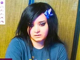 Offline trixiedoescamcam on CamSoda