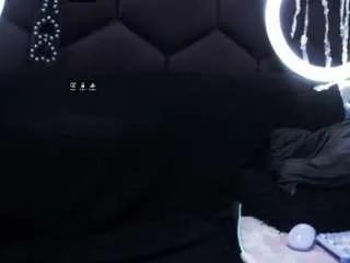 Offline typhoidmary on CamSoda