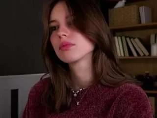 Freechat udelecorson on CamSoda