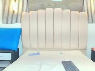 vanessa-rusell on CamSoda