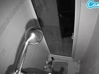 Offline voyeurcam-baileybase-shower on CamSoda