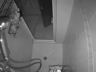 Offline voyeurcam-baileybase-shower on CamSoda