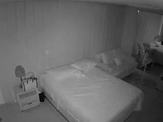voyeurcam-casa-salsa-bedroom-5 on CamSoda