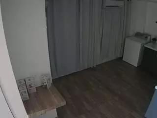 Freechat voyeurcam-jb-kitchen-1 on CamSoda