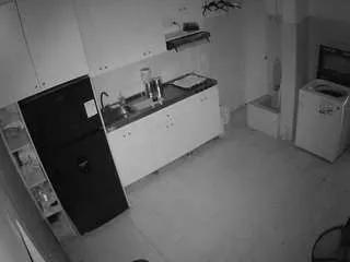 Freechat voyeurcam-jb-kitchen-1 on CamSoda