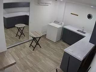 Freechat voyeurcam-jb-kitchen-1 on CamSoda