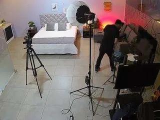 Offline voyeurcam-jb-photo-studio on CamSoda