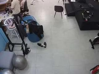 Offline voyeurcam-jb-room-1 on CamSoda